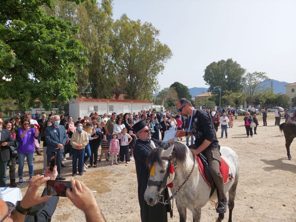 Γιόρτασαν τον Άγιο Γεώργιο  αναβιώνοντας τα «Λελώνεια»