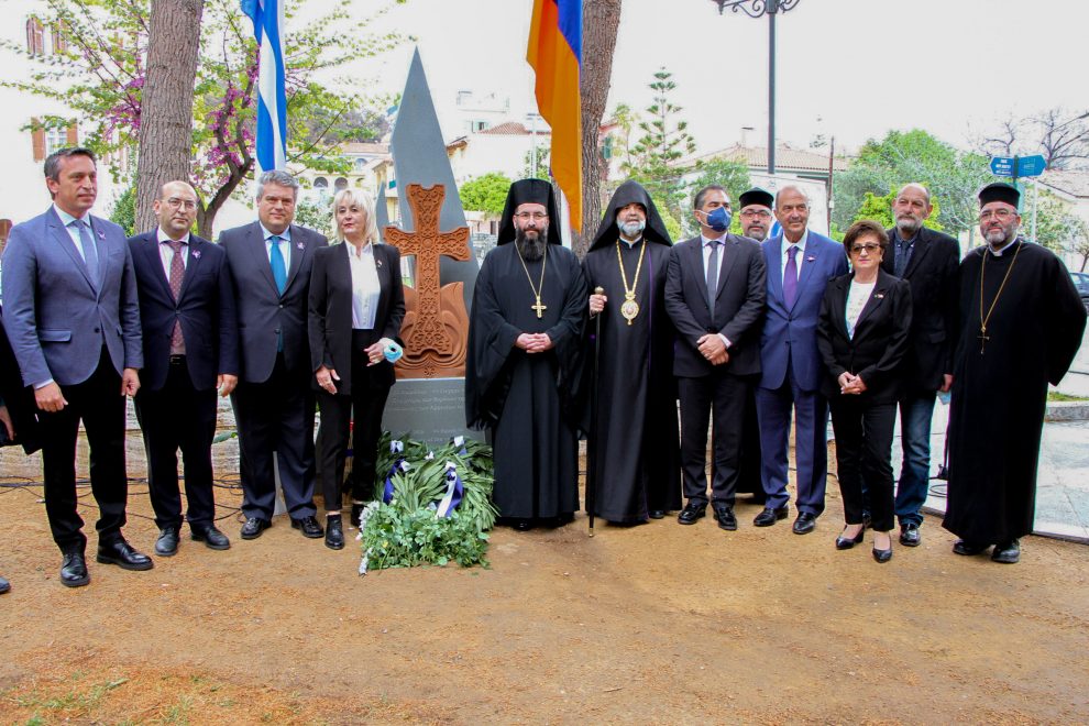 Επιμνημόσυνη δέηση χθες στην Καλαμάτα για τη Γενοκτονία των Αρμενίων