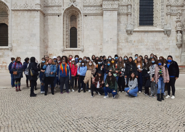 Εκπαιδευτήρια Μπουγά: Στην πόλη Παλμέλα της Πορτογαλίας εκπαιδευτικοί και μαθήτριες