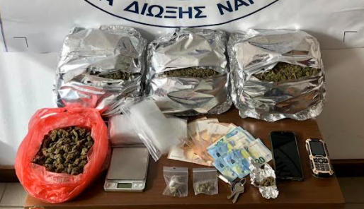 Το Τμήμα Δίωξης Ναρκωτικών Καλαμάτας συνέλαβε στην Αθήνα 40χρονο που διακινούσε ναρκωτικά