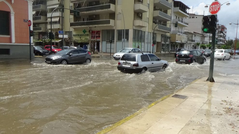 Το «μια βροχή θα μας σώσει»  δεν ισχύει για την Καλαμάτα…