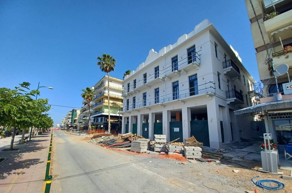 Grand Hotel: Το ιστορικό ξενοδοχείο της Καλαμάτας ανοίγει και πάλι τις πόρτες του