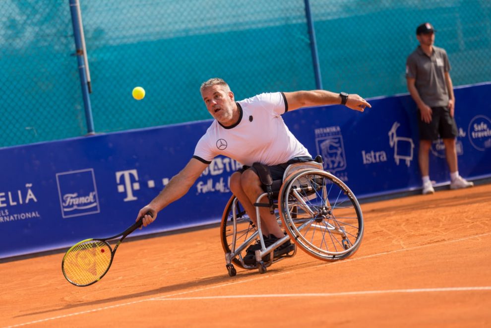 Ουγγαρία: Πρώτος ο Λαζαρίδης στο διεθνές τουρνουά τέννις με αμαξίδιο
