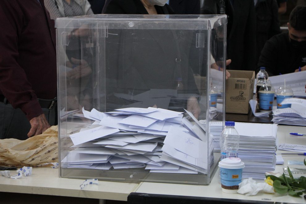 Μεσσηνία: Μεγάλη η συμμετοχή στις εκλογές του ΚΙΝΑΛ