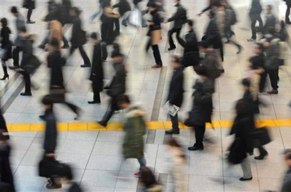 Τα ελληνικά μυαλά είναι  αλλού και δεν ξανάρχονται