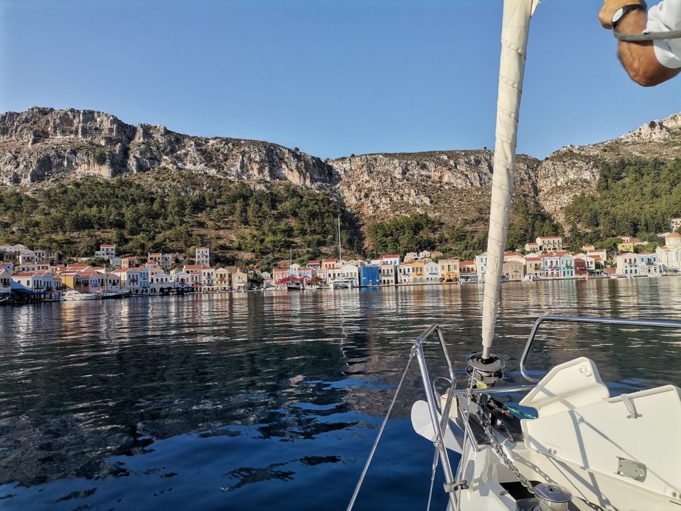 Η αξέχαστη «Οδύσσεια» της Μανιάτικης παρέας με τα πανιά της Ιώς