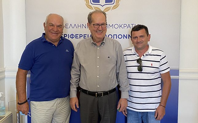 Συνάντηση του περιφερειάρχη Πελοποννήσου με εκπροσώπους από τον Πολύλοφο