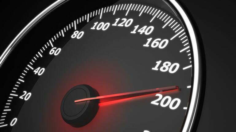 Κυριάρχησαν οι παραβάσεις για υπερβολική ταχύτητα τον Αύγουστο στην Πελοπόννησο