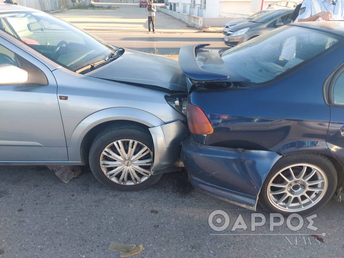 Καραμπόλα στη Νέα Είσοδο της Καλαμάτας