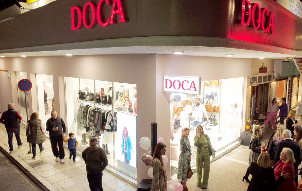 Λαμπερά εγκαίνια για το νέο  κατάστημα DOCA στην Καλαμάτα