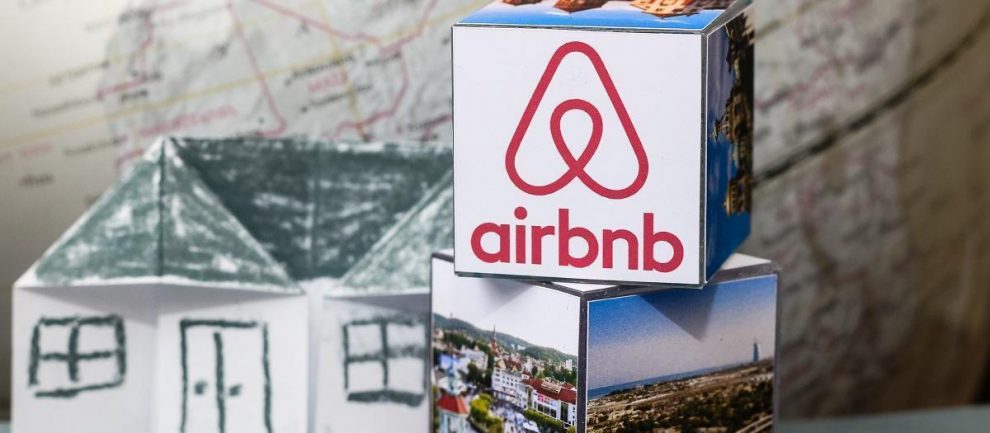 Εφιάλτης τα «Airbnb» για τη Μεσσηνία