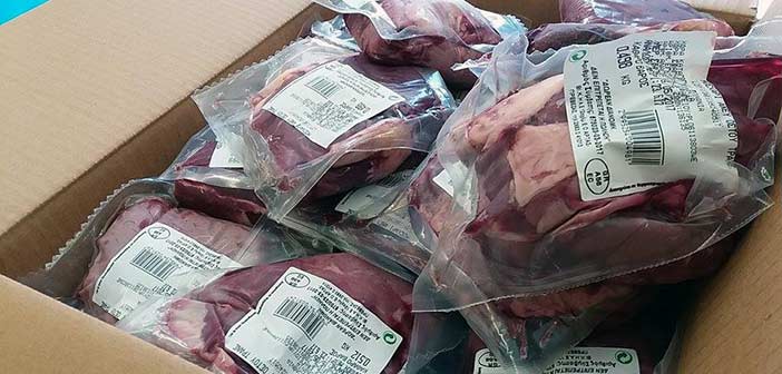 Καλαμάτα: Διανομή κρέατος  στις εορτές των Χριστουγέννων