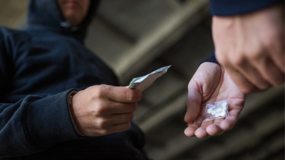 Εκδήλωση Αστυνομίας για τα ναρκωτικά -Μεσσηνία: «Κάθε τοξικομανής δημιουργεί 7-8 νέους χρήστες»
