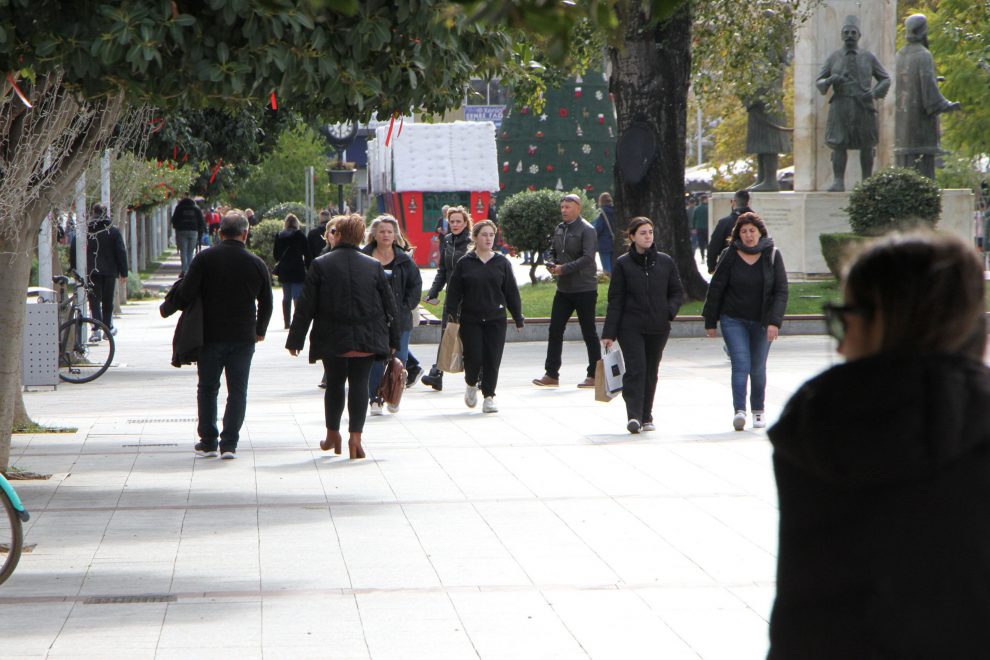 Καταναλωτές: Εξι μέτρα για να αντιμετωπίσουν την ακρίβεια