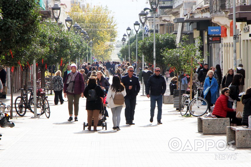 Καλαμάτα: Ανακοινώθηκε το εορταστικό ωράριο των καταστημάτων