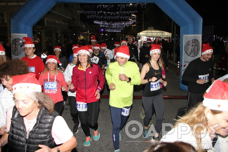 2ο Christmas Night Run: Ένας εορταστικός αγώνας χθες στη Μεσσήνη