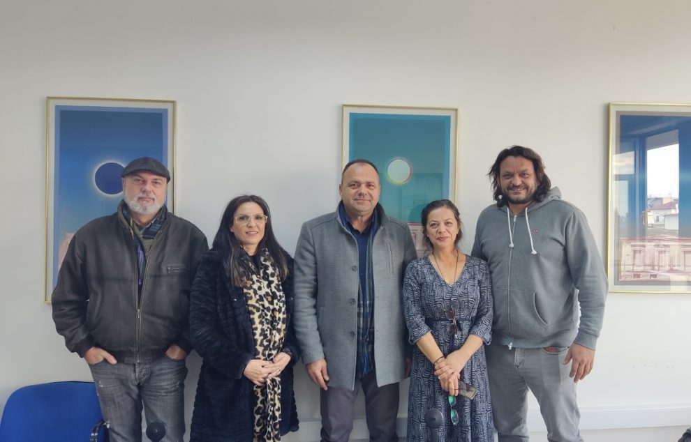 Βράβευση «εορταστικής βιτρίνας»  για καταστήματα της Καλαμάτας