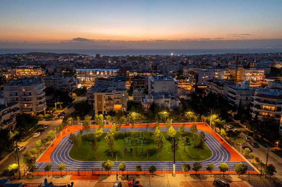 Πάρκο άθλησης στη Γλυφάδα -Ας πάρουν καμία ιδέα οι δικοί μας εδώ…