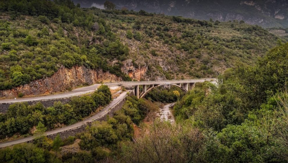 39χρονος εντοπίστηκε νεκρός στη γέφυρα της Κοσκάραγας