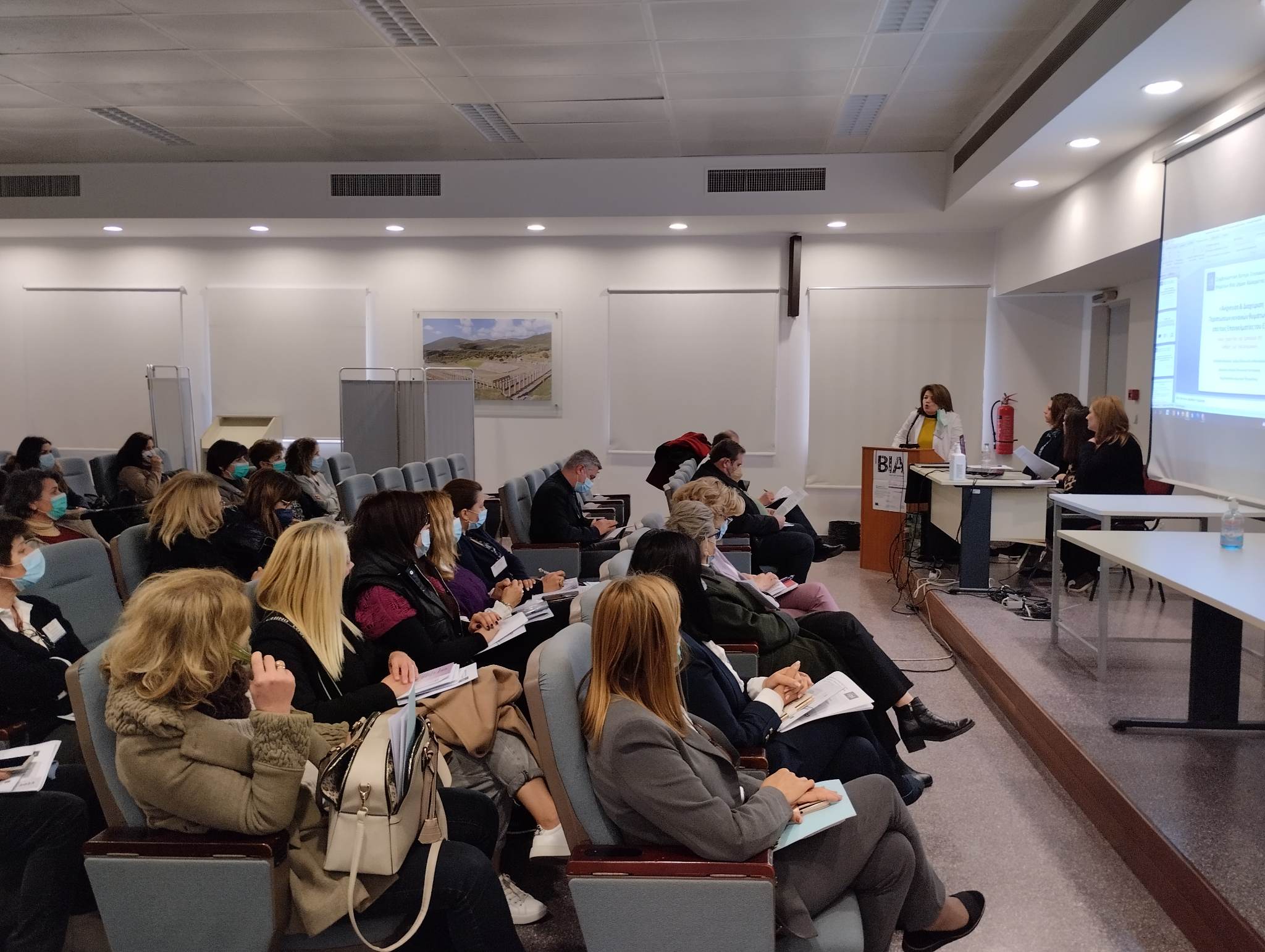 Έμφυλη βία: Ενημερωτική δράση του Κέντρου Συμβουλευτικής Γυναικών σε συνεργασία με το Νοσοκομείο Καλαμάτας