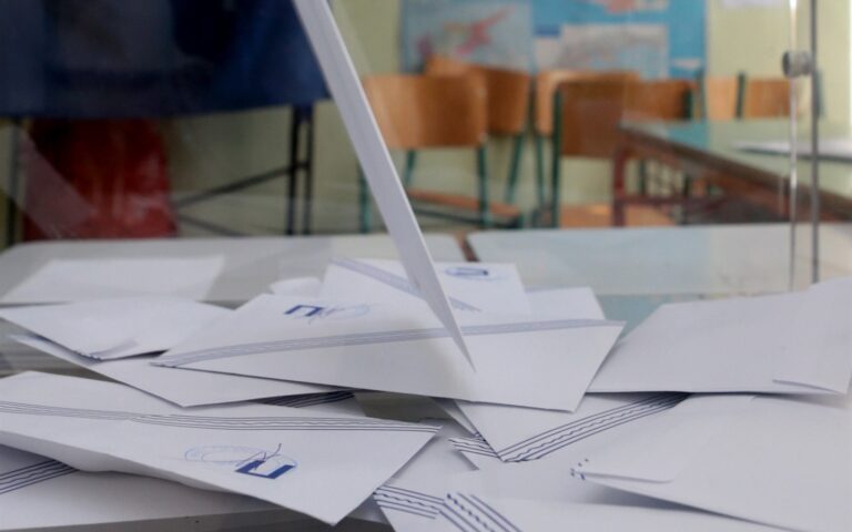 Oικονόμου: «Την Παρασκευή οι απαντήσεις για τις εκλογές» -Τι θα γίνει στις 3 Μαρτίου