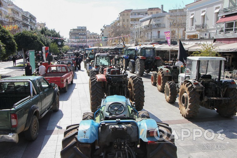 Μεσσήνιοι αγρότες: Συγκέντρωση διαμαρτυρίας στην κεντρική πλατεία Καλαμάτας