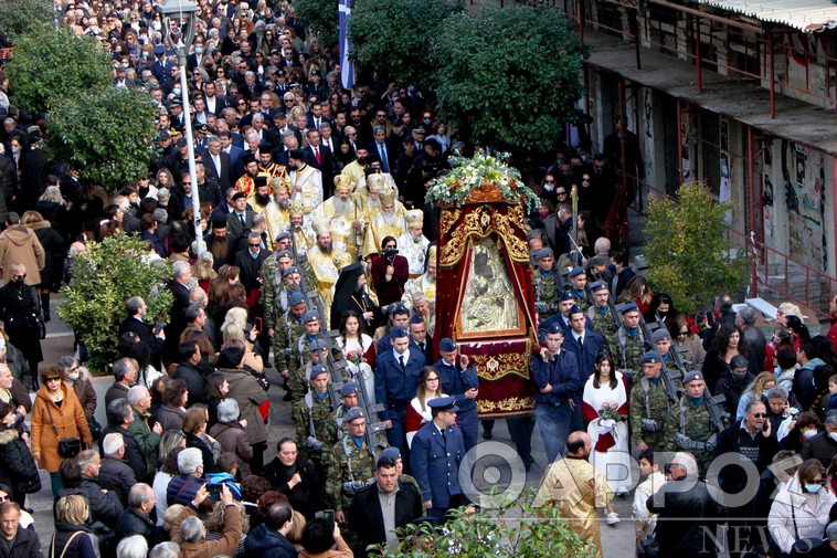 Λαοθάλασσα πιστών στον εορτασμό  της «Παναγίας Υπαπαντής» στην Καλαμάτα