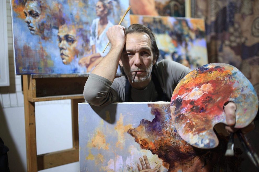 Ντέγιαν Μιλιβόγεβιτς στο «Θ»: Πώς η τέχνη μπορεί να κάνει τον κόσμο… λίγο καλύτερο