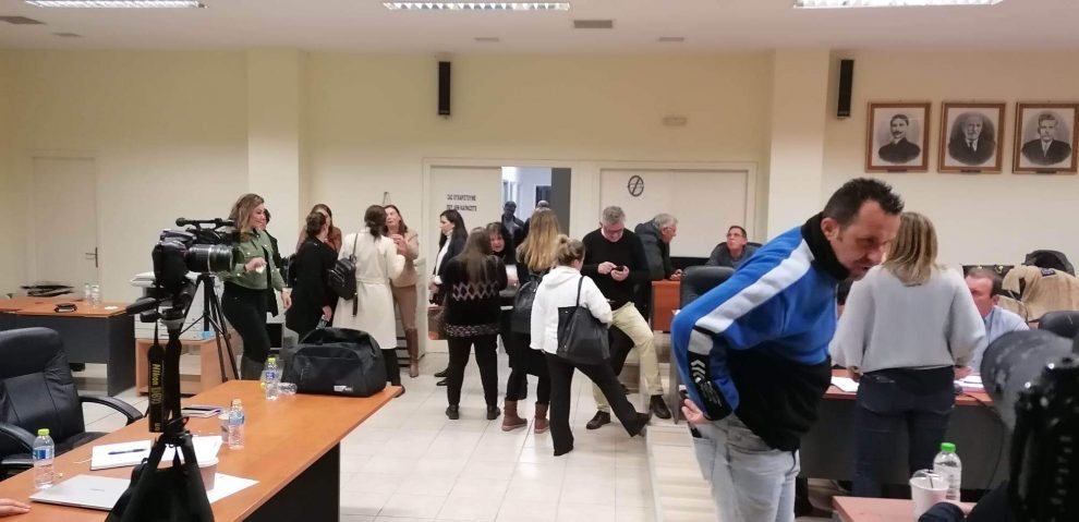 Ντροπιαστική εικόνα παρακμής του Δημοτικού Συμβουλίου Τριφυλίας