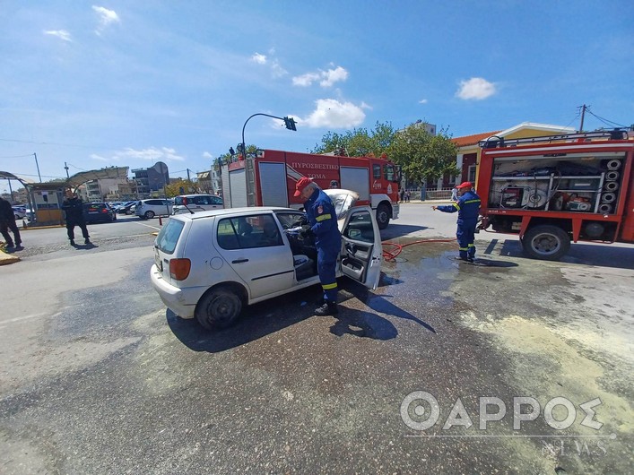 Καλαμάτα: Αυτοκίνητο τυλίχθηκε στις φλόγες