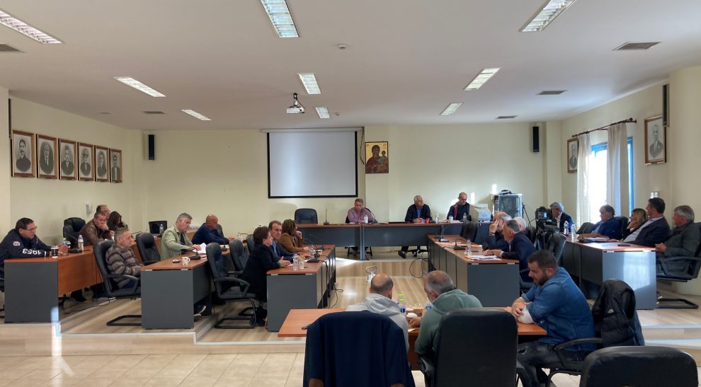 Δ.Σ. Τριφυλίας: Υπερψηφίστηκε ξανά η εναλλακτική της αντιπολίτευσης για τεχνικό πρόγραμμα