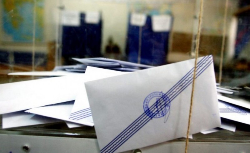 Σύσκεψη στο δήμο Καλαμάτας για τη χρήση των κοινόχρηστων χώρων κατά την προεκλογική περίοδο