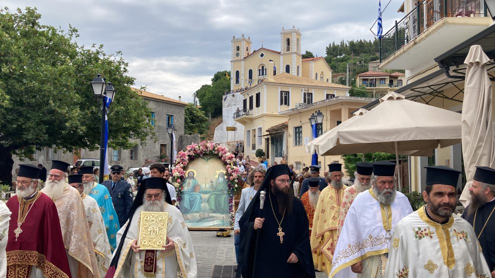 Η Κυπαρισσία τιμά την Πεντηκοστή και το Άγιο Πνεύμα