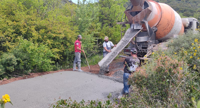 Συνεχίζονται τα έργα βελτίωσης  της αγροτικής οδοποιίας του Δήμου Μεσσήνης