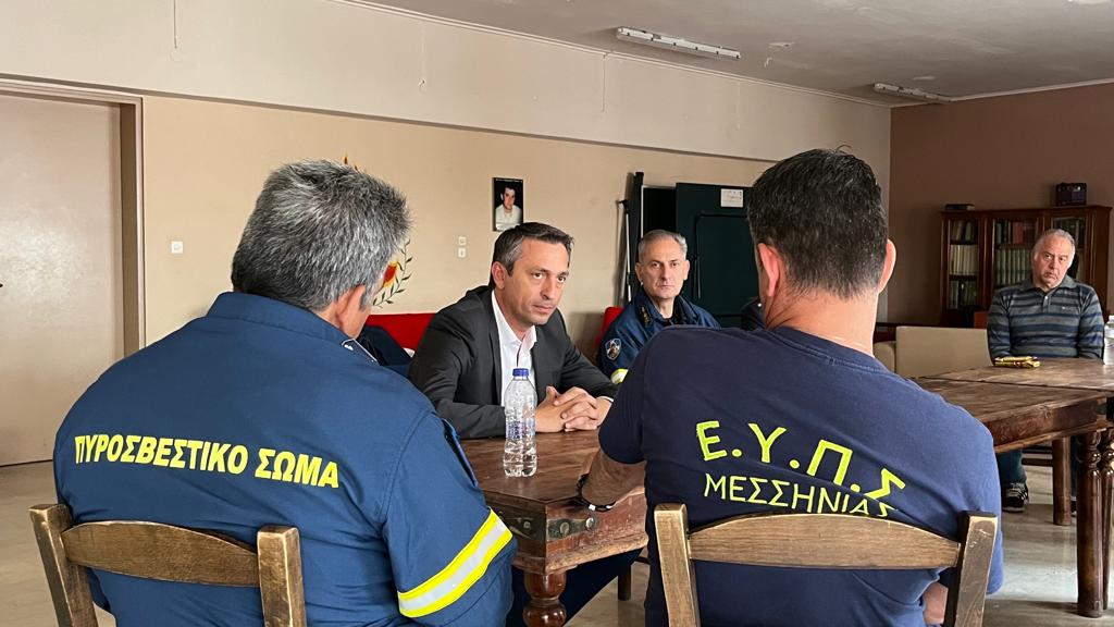 Π. Μαντάς: «Υπέρ επιδόματος επικίνδυνης και ανθυγιεινής εργασίας για όλους τους πυροσβέστες»