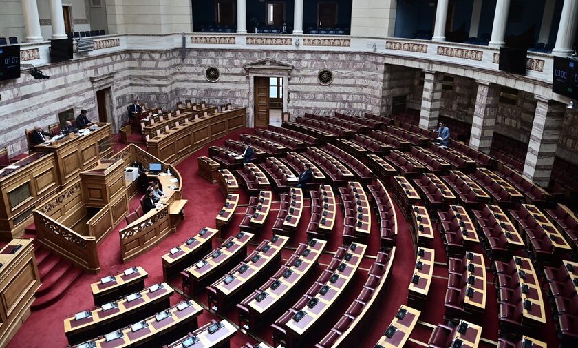 Άρση της ασυλίας Π. Πολάκη εισηγείται η Επιτροπή Δεοντολογίας με αφορμή μηνυτήρια αναφορά Π. Μαντά