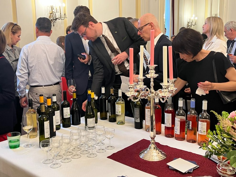Προβολή κρασιών της Πελοποννήσου στη Βιέννη
