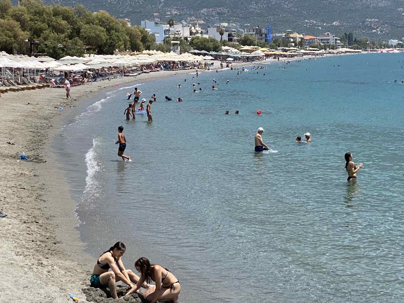 Έκτακτο δελτίο της ΕΜΥ για τον καύσωνα