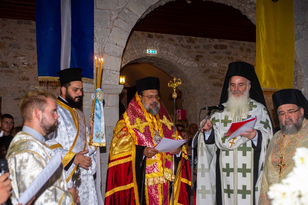 Ο εσπερινός της Κοιμήσεως της Θεοτόκου στην Ιερά Μονή Βουλκάνου