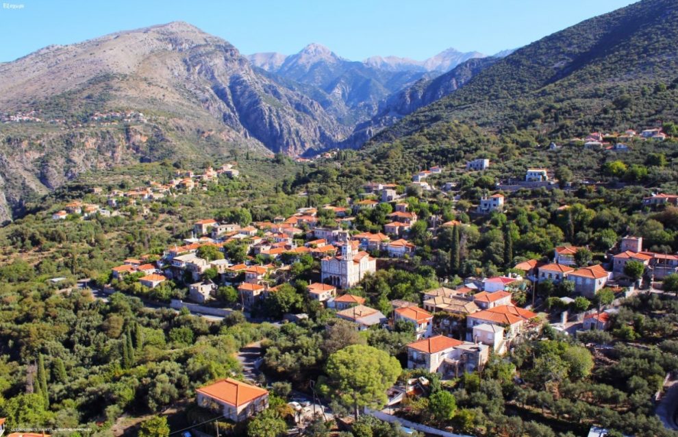 Περιφέρεια Πελοποννήσου: Ξεκινάει άμεσα η κατασκευή του ορειβατικού καταφυγίου στο Εξωχώρι