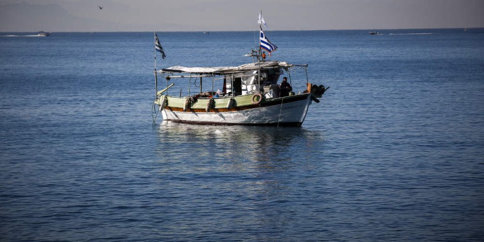 Ψαράς εντόπισε νάρκη σε θαλάσσια περιοχή της Μεθώνης