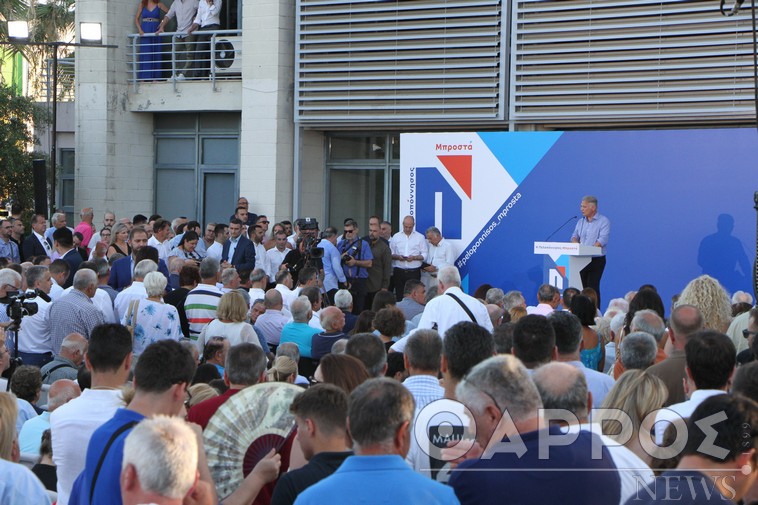 Στιγμές και παραλειπόμενα από την παρουσίαση του Δ. Πτωχού στη Μεσσήνη