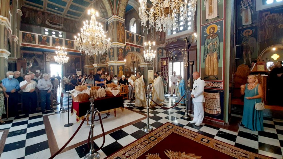 Νέα Κορώνη: Τιμήθηκε η εορτή του Γενεσίου της Θεοτόκου