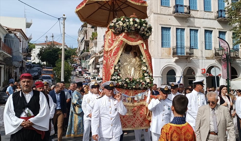 Λαμπρός ο εορτασμός της Παναγίας Μυρτιδιώτισσας στην Πύλο