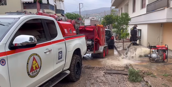 Στο Δήμο Βόλου κλιμάκιο εθελοντών από την Καλαμάτα