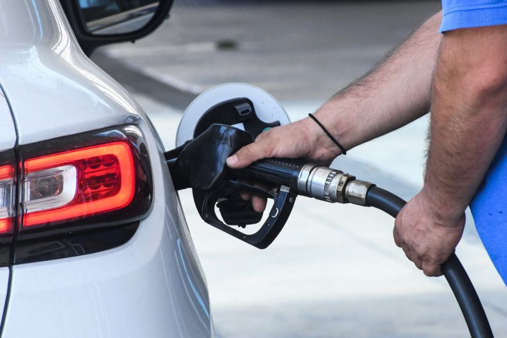 Καύσιμα: «Χρυσάφι» η βενζίνη στη Μεσσηνία -Νέα «κανονικότητα», πλέον των 2 ευρώ το λίτρο