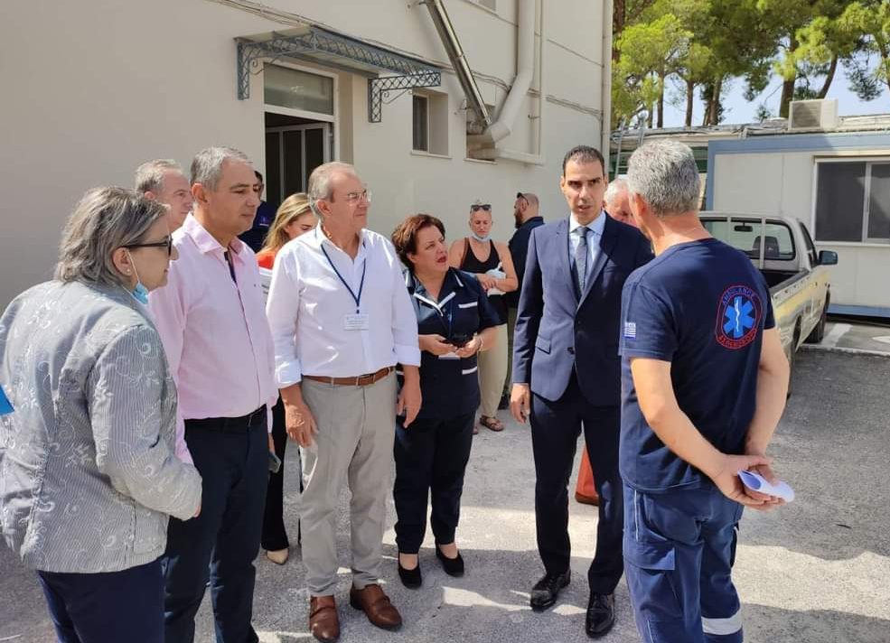 Επίσκεψη του υφυπουργού  Υγείας στο Νοσοκομείο Κυπαρισσίας