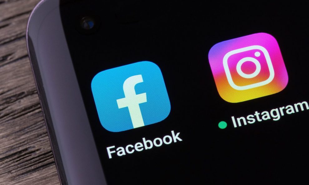 Συνδρομή για «καθαρό» Facebook και Instagram