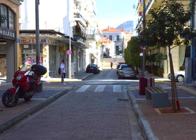 Η ανάπλαση στην οδό Κολοκοτρώνη καθυστερεί και… αλλάζει εργολάβο