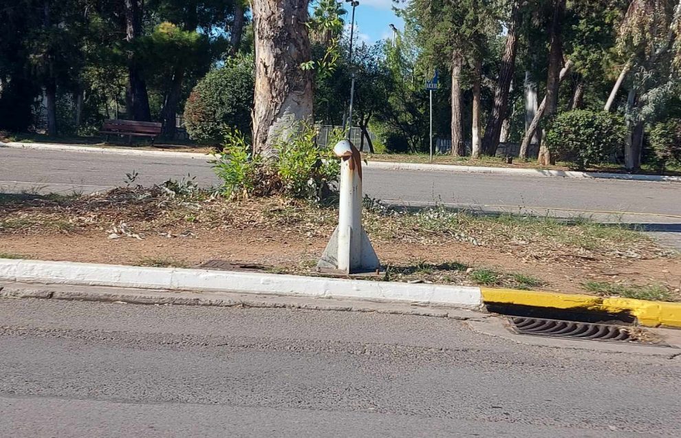 Παραμένει «αποκεφαλισμένη»…